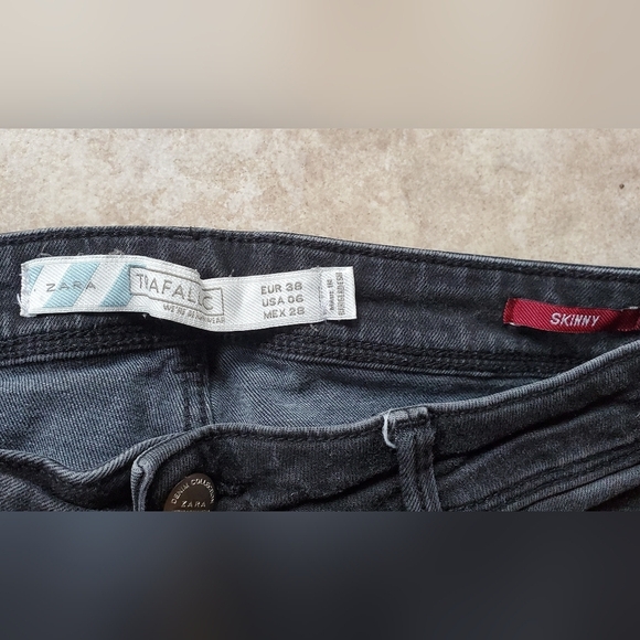 Zara Women's Black jeans size 6 - Picture 2 of 3